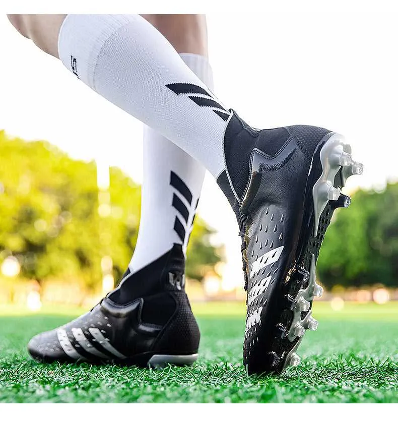 Adult High-Top Soccer Cleats for Pro Matches