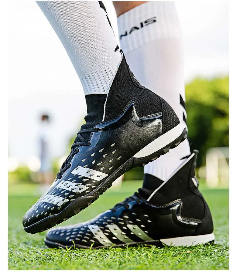 Adult High-Top Soccer Cleats for Pro Matches