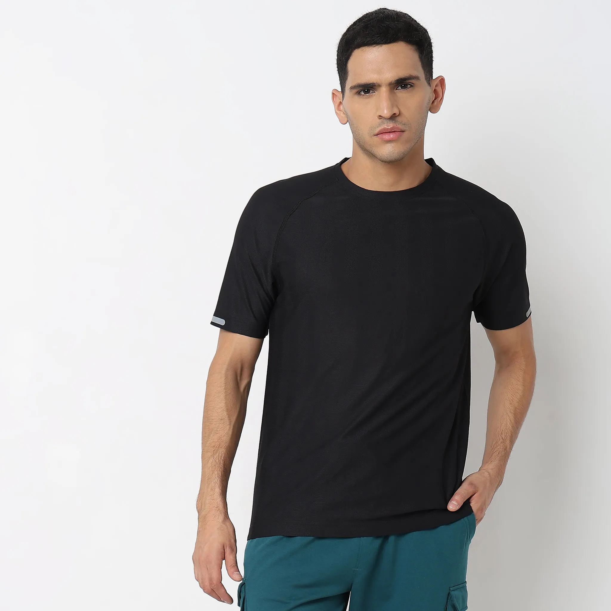 Air Dry® - Self Structure Crew Neck Performance Tee - Slim Fit T-Shirt