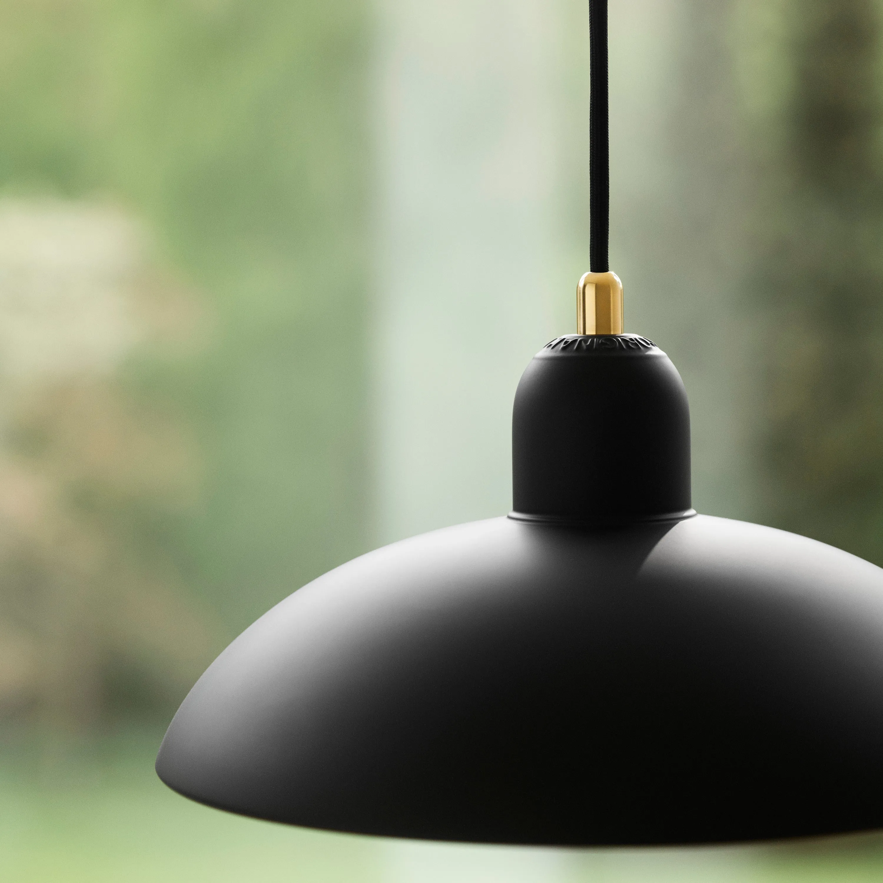 Fritz Hansen Kaiser Idell™ Pendant Large