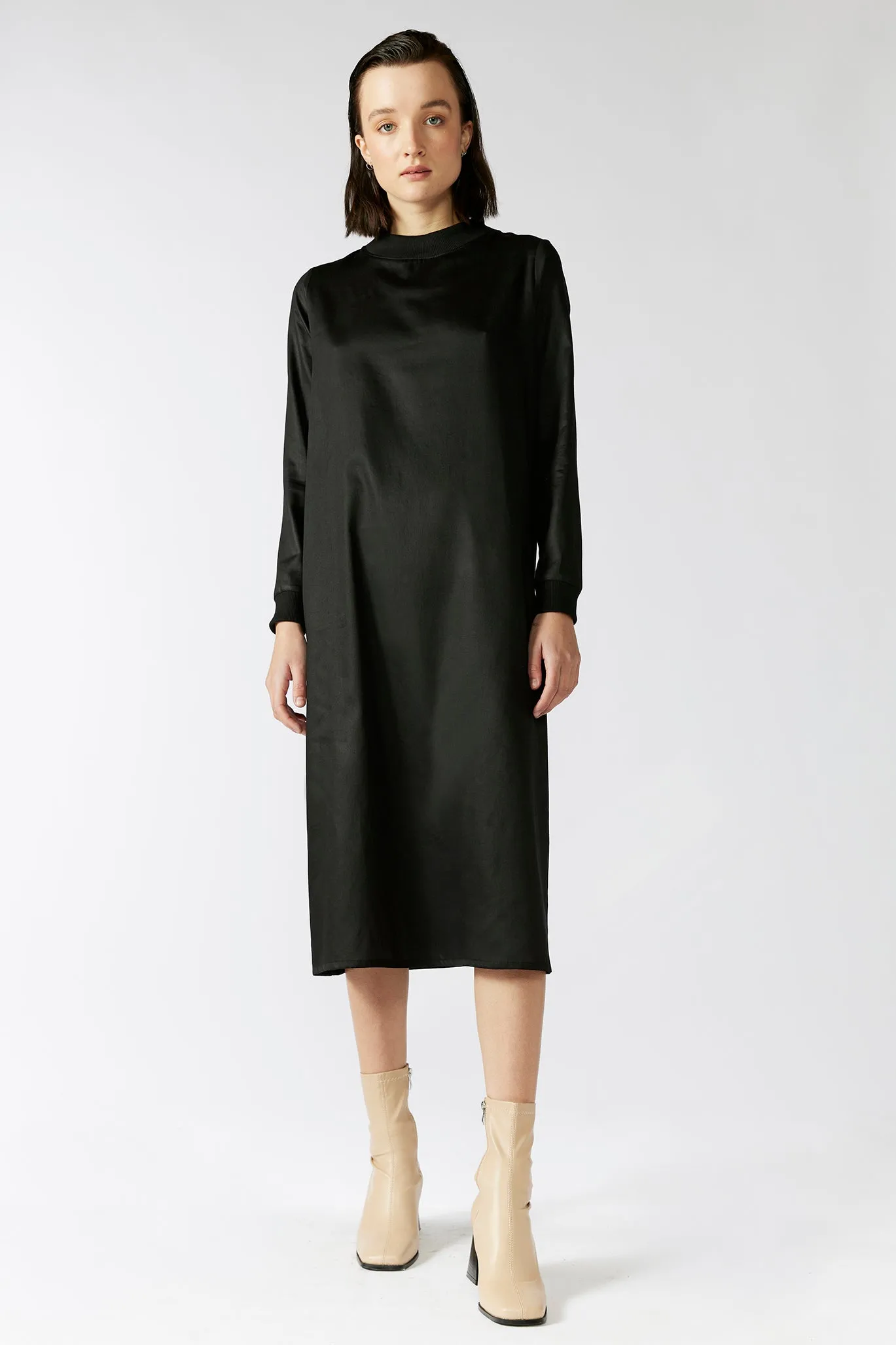 GLAZE DRESS [ Long Sleeves, Black Cotton Sateen ]