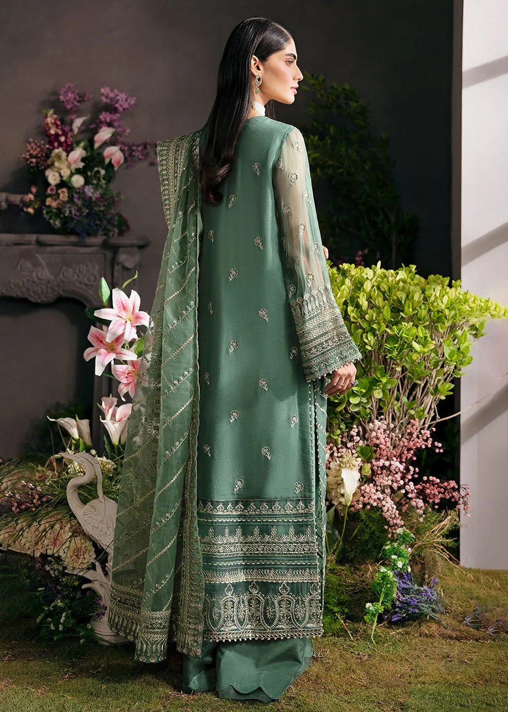 Green Pakistani Palazzo Suit - Afrozeh La Fuchsia Formals '23 - Sea Mist