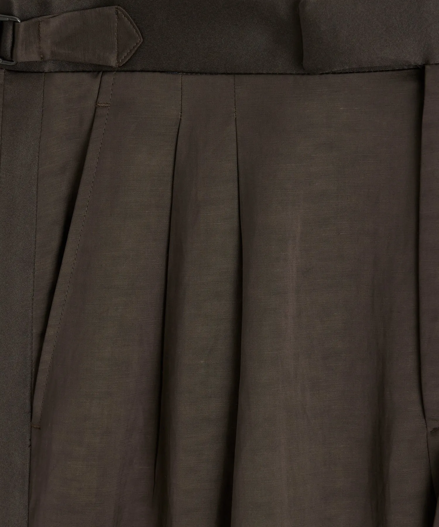 Italian Relaxed Tuxedo Trouser in Brown