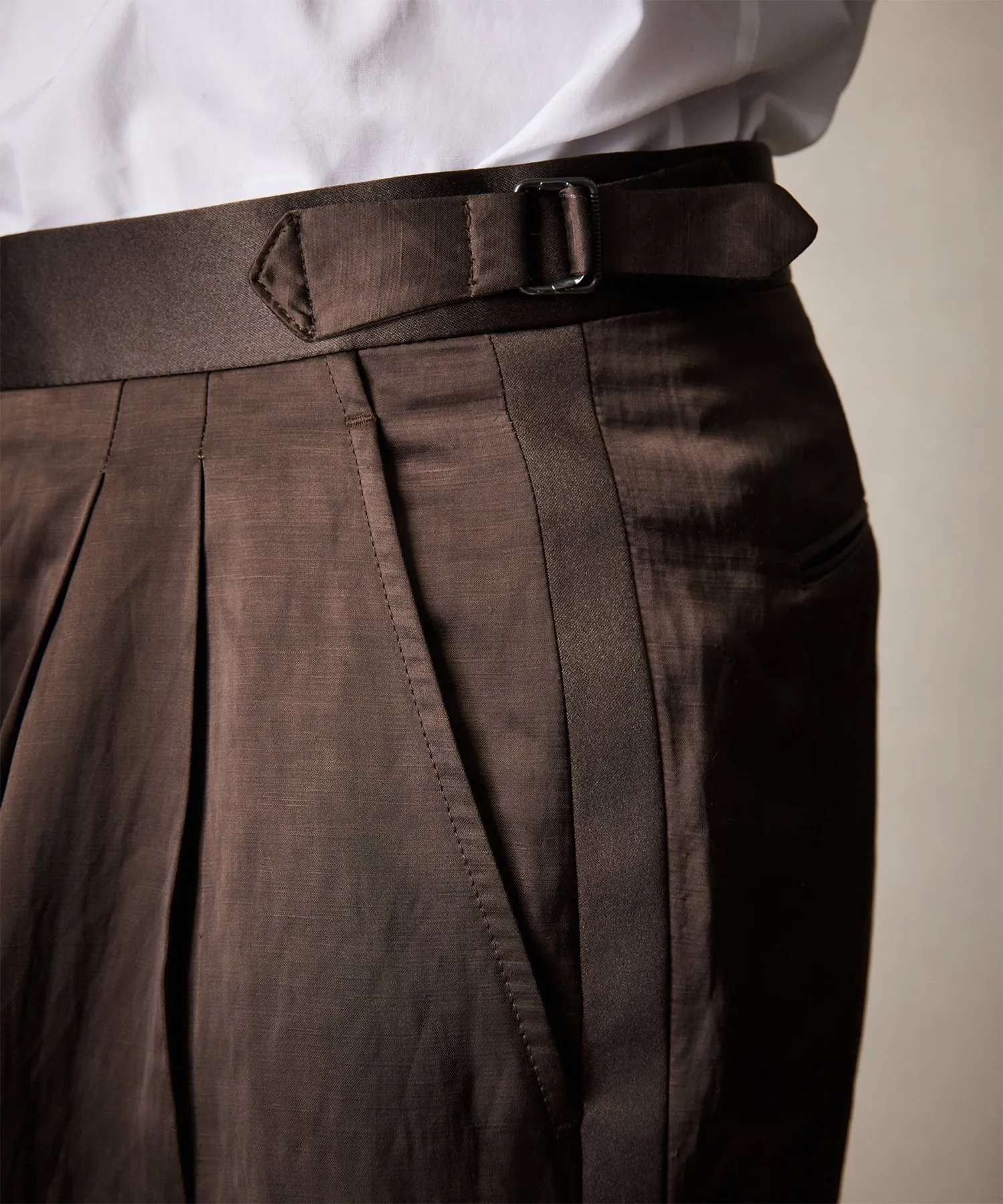 Italian Relaxed Tuxedo Trouser in Brown