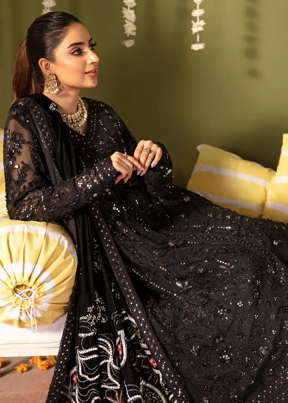 Jhoomro Wedding Luxury Formals 23 by Nureh | NL-57 - LIBAS-E-KHAS