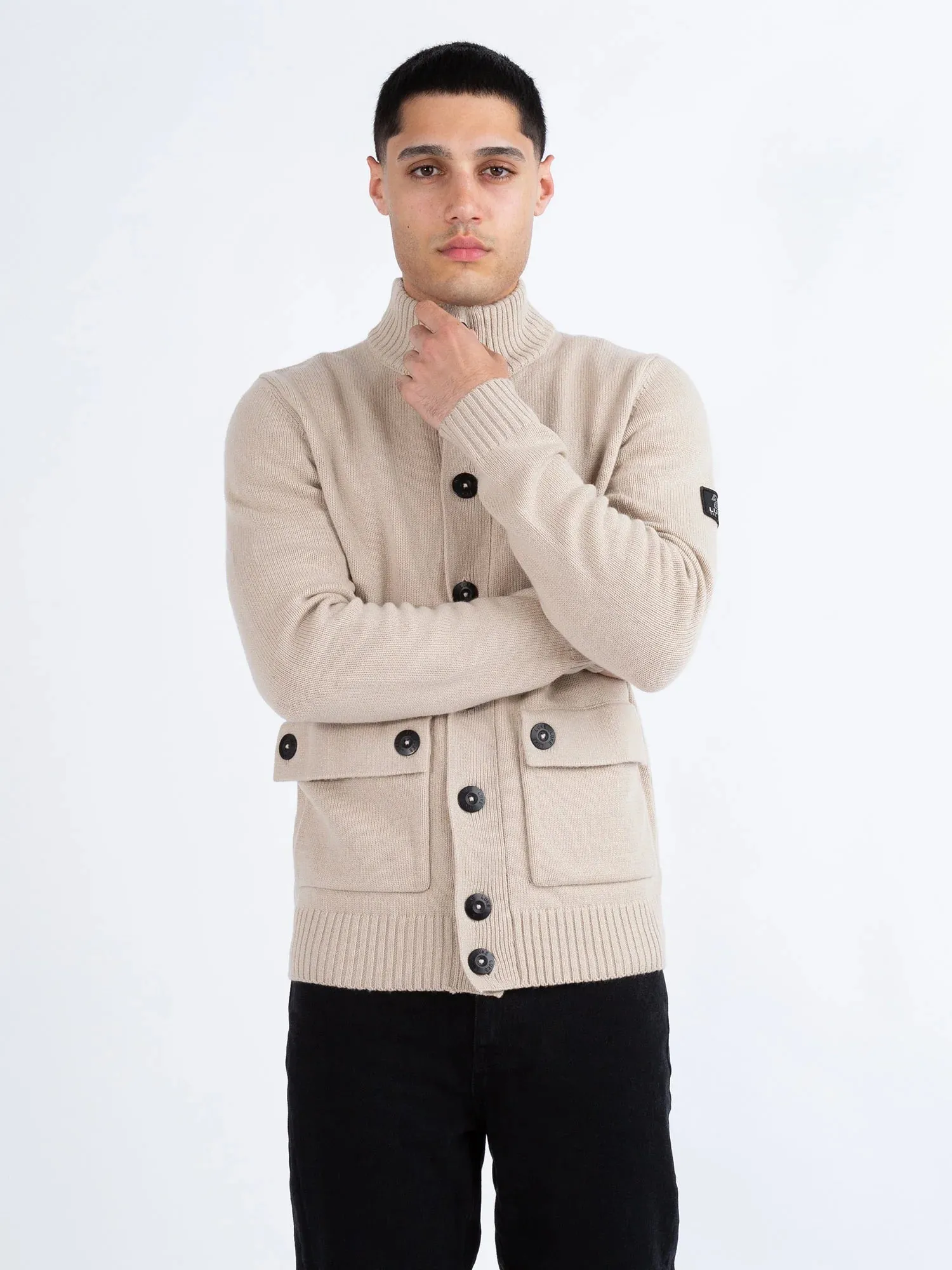 LUKE - DENMARK LAMBSWOOL KNITTED CARDIGAN