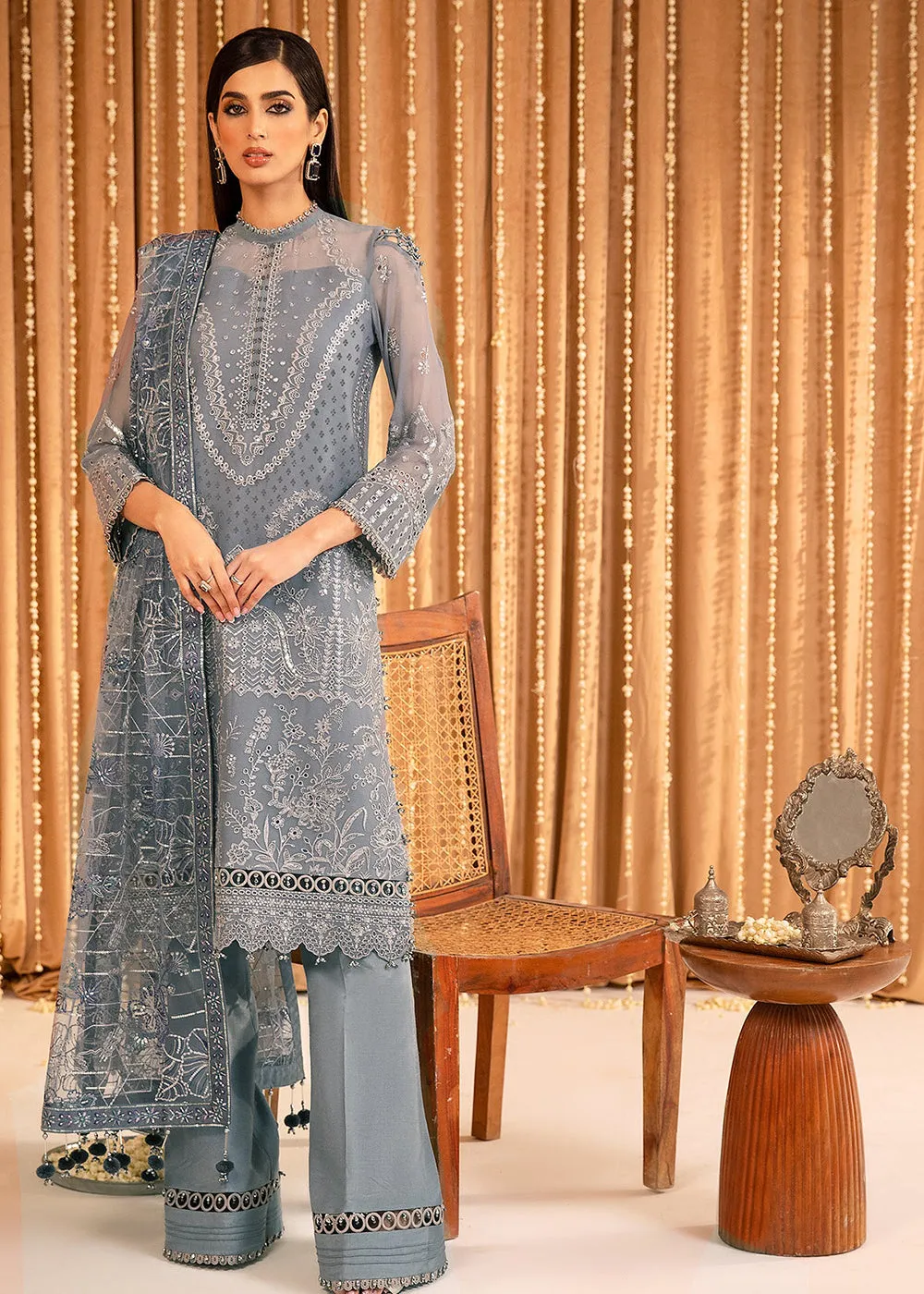 Mehfil E Uroos Luxury Formals 23 by Alizeh | V16D03 - Aabgeena