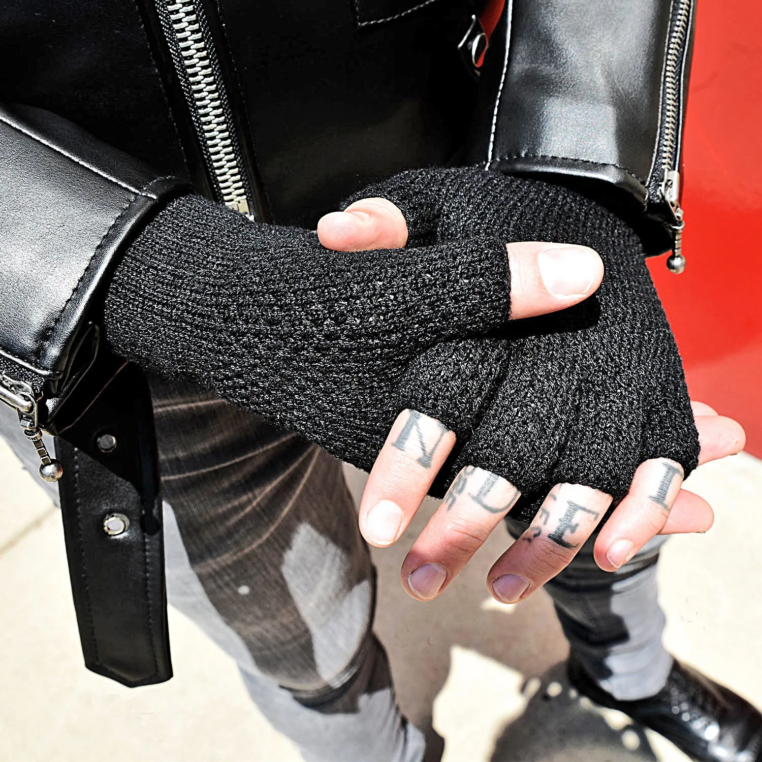 MEN'S ROLLERS FINGERLESS GLOVES - BLACK