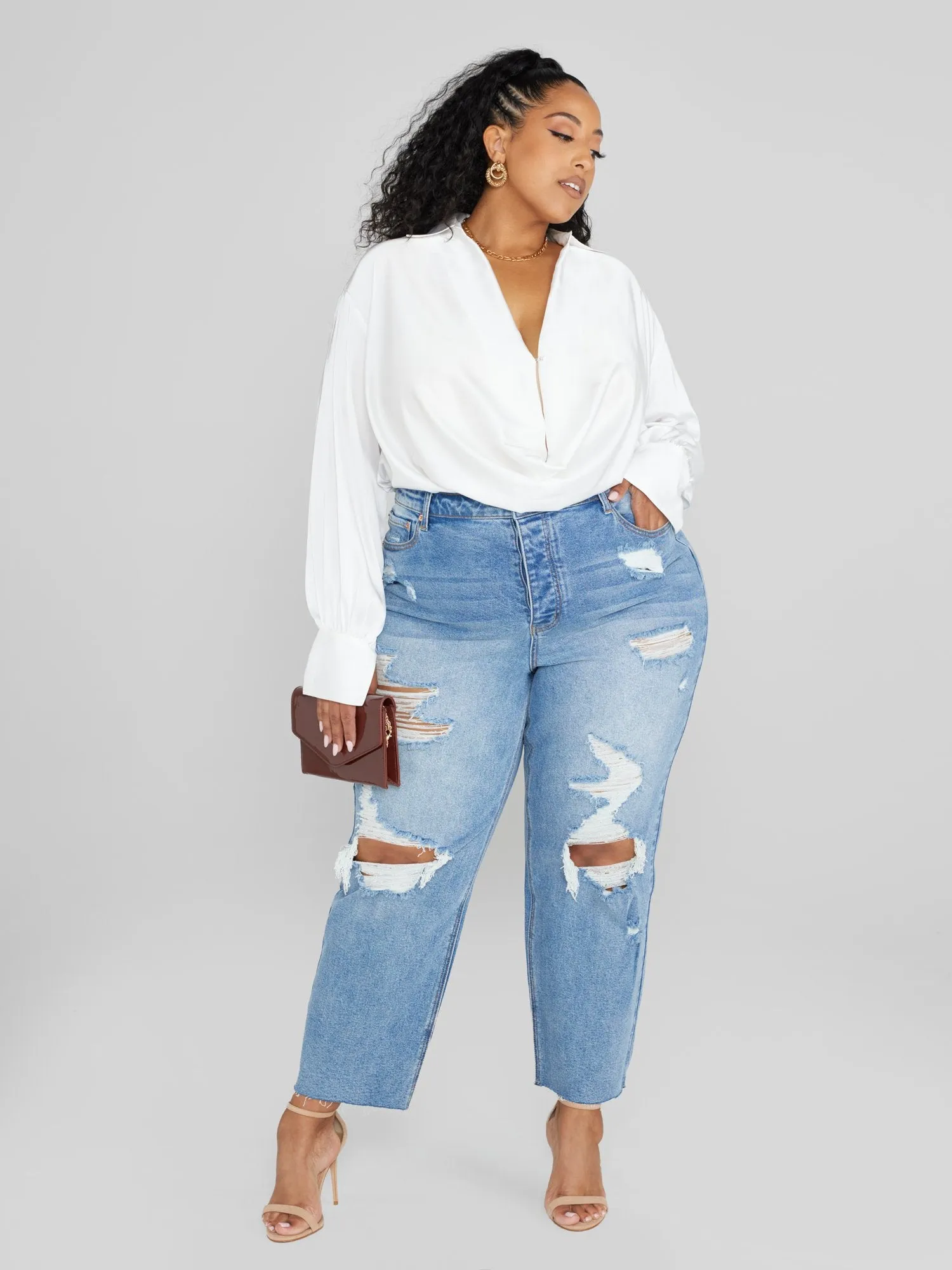 Mid Rise Relaxed Fit Crop Jeans