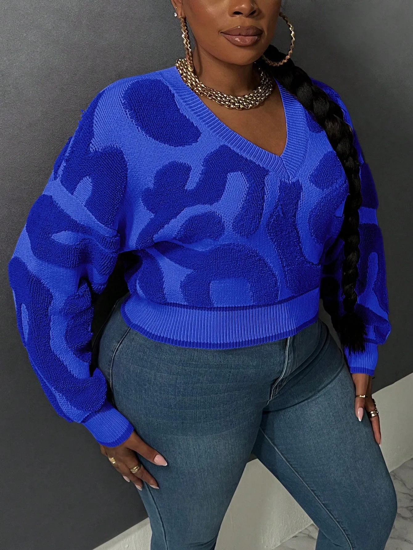 Plus Size Printed V-neck Pullover Sweater