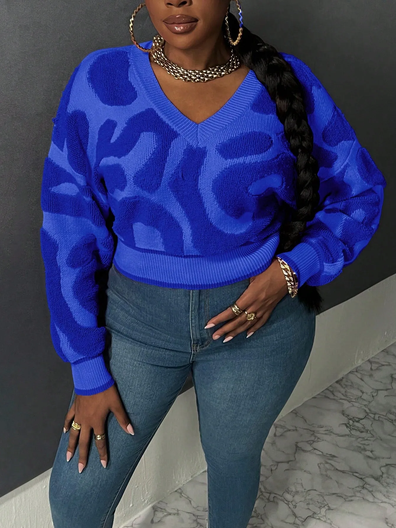 Plus Size Printed V-neck Pullover Sweater